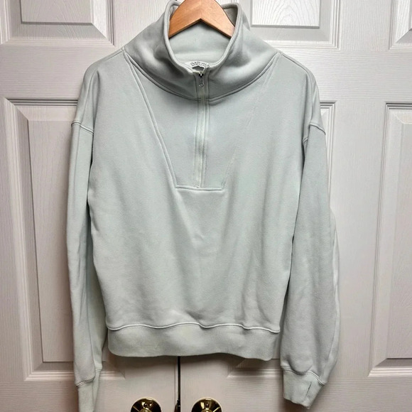 Earth Yoga Tops - Earth Yoga 1/4 Zip‎ Sweatshirt. Soft Mint